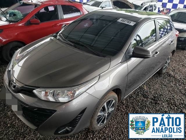 YARIS XS CONNECT CVT 1.5 16V DUAL VVT-I